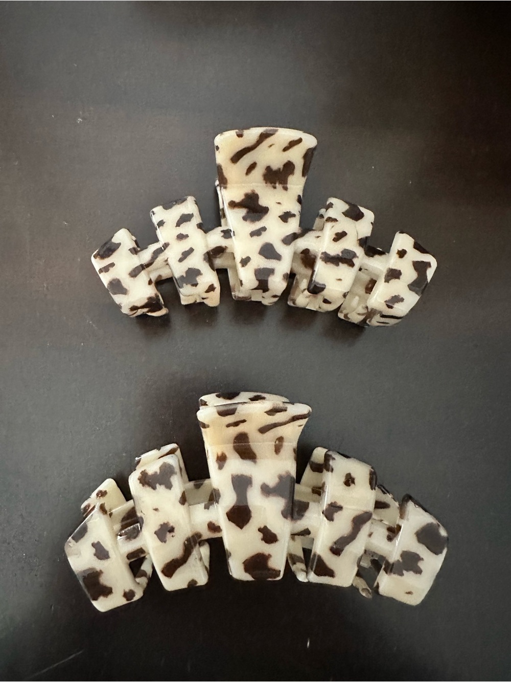 TELETIES Hair Clips Regular Claw Clips - Lot of 2 Large Clips Blond Tortoise EUC